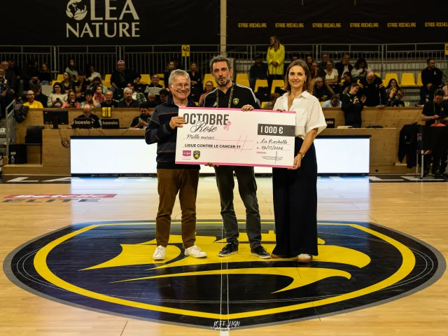 Remise de chèque association Basket